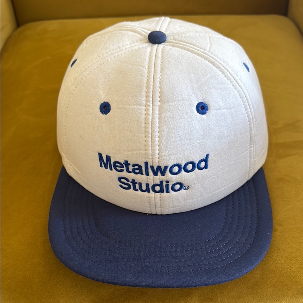 Metalwood Studio Cream and Blue Cap